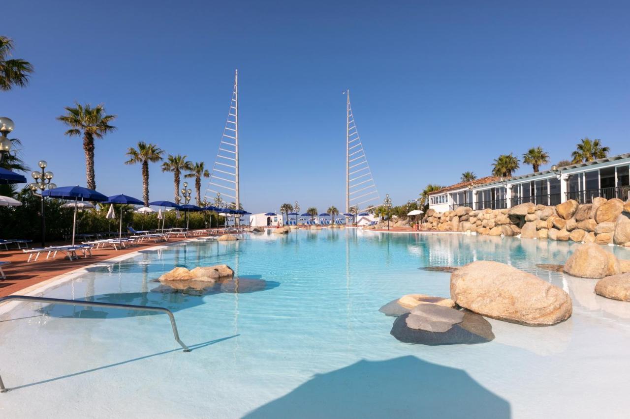 Sighientu Resort Capitana Bagian luar foto